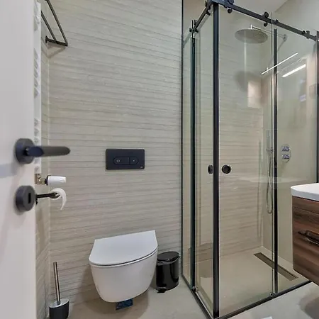 Lux - Terra 49 * זלאטיבור